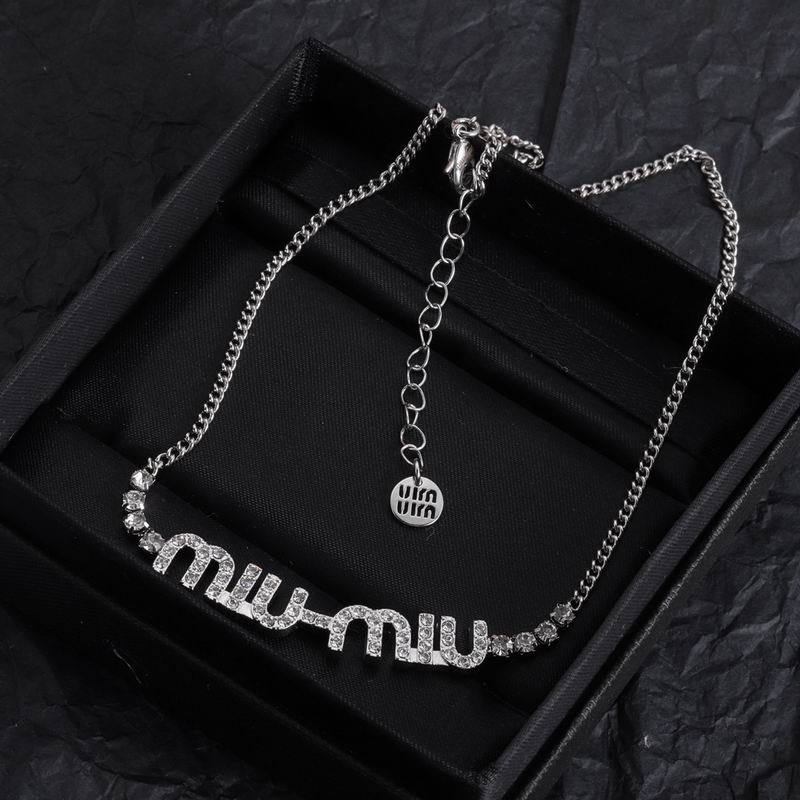 MiuMiu Necklace 11lyr5
